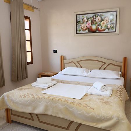 Guest House Lion ベラト エクステリア 写真
